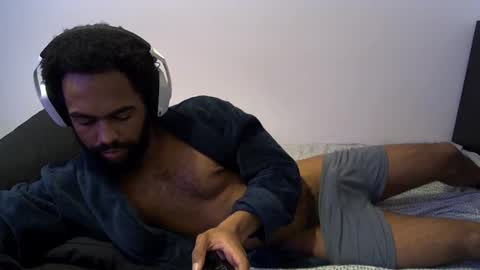 Snapshot of kevi4 chatting on February 11, 10:50 pm kevi4 online show from February 11, 10:50 pm