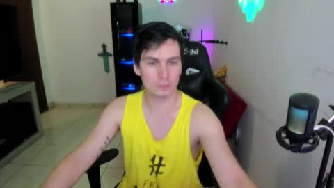 Kevin online show from June 3, 11:32 pm