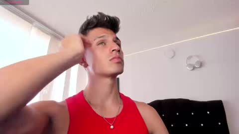 Snapshot of kevin_ahs1 chatting on October 2, 9:00 pm Kevin Ahs online show from October 2, 9:00 pm