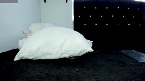 Kevin Ahs online show from March 10, 8:14 pm