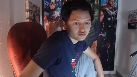 Snapshot of kevin_charless chatting on May 25, 11:49 am Kevin online show from May 25, 11:49 am