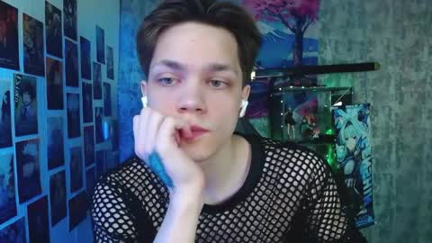 Kevin online show from May 1, 5:34 am