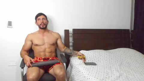 Snapshot of kevin_malone22 chatting on February 20, 2:29 am kevin_malone22 online show from February 20, 2:29 am