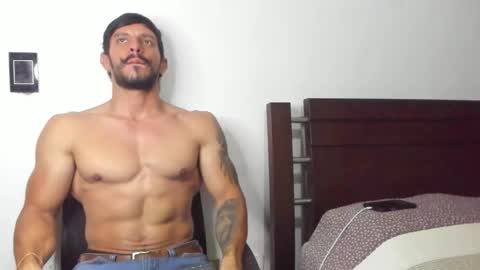 Snapshot of kevin_malone22 chatting on November 11, 3:06 am kevin_malone22 online show from November 11, 3:06 am