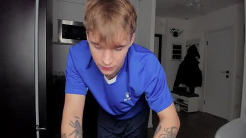 Snapshot of kevin_martin8 chatting on February 1, 1:02 am Kevin Martin online show from February 1, 1:02 am