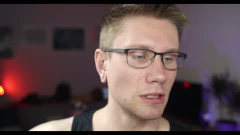 Kev online show from December 22, 6:37 pm