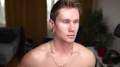 Kev online show from November 9, 8:01 am