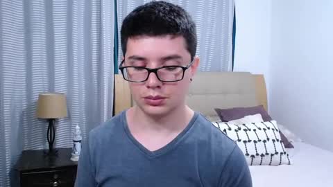 Kevin online show from April 28, 2:27 am