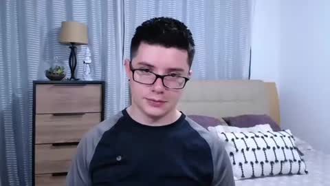 Kevin online show from June 15, 9:39 pm