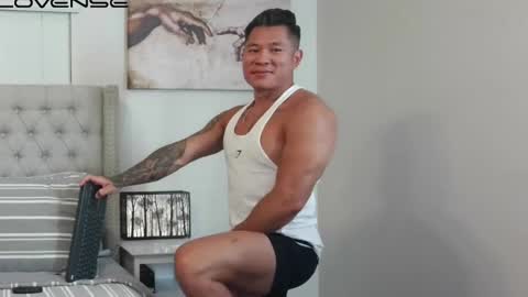kevinkham online show from April 30, 12:28 am