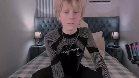 Kevin online show from November 11, 3:12 pm