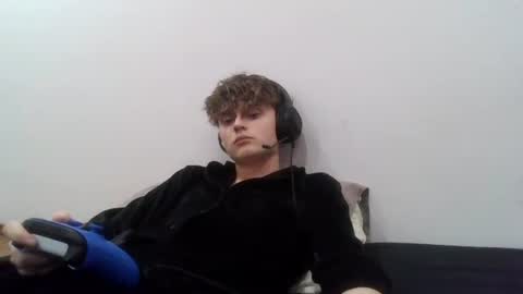 kevinmycroft online show from January 13, 12:05 am