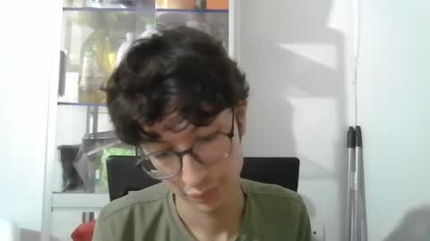 Snapshot of kevintdx chatting on September 24, 3:21 am kevintdx online show from September 24, 3:21 am