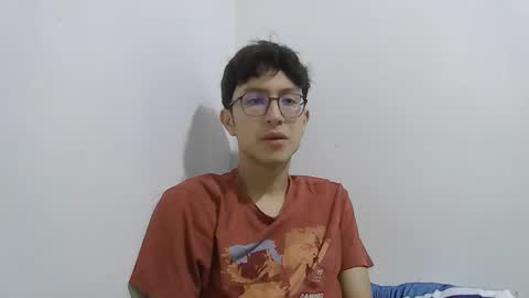 Snapshot of kevintdx chatting on November 12, 11:03 pm kevintdx online show from November 12, 11:03 pm