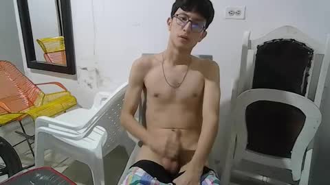 Snapshot of kevintdx chatting on November 14, 4:22 am kevintdx online show from November 14, 4:22 am