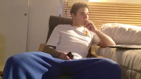 Kevin online show from December 2, 6:30 am