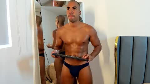 sebastian online show from October 5, 9:02 pm