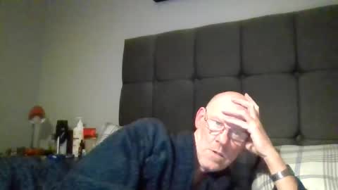 Snapshot of kevlooking4sez chatting on November 14, 12:09 am kevlooking4sez online show from November 14, 12:09 am