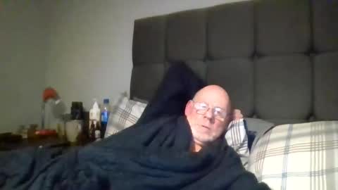 Snapshot of kevlooking4sez chatting on December 19, 1:12 am kevlooking4sez online show from December 19, 1:12 am