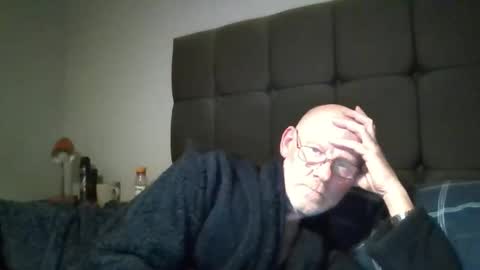 Snapshot of kevlooking4sez chatting on February 22, 12:56 am kevlooking4sez online show from February 22, 12:56 am