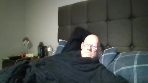 kevlooking4sez online show from June 7, 12:48 am