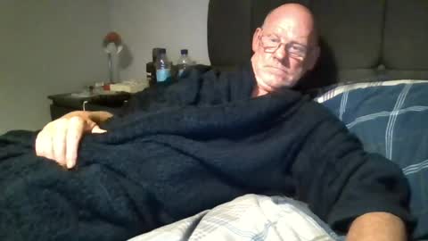 Snapshot of kevlooking4sez chatting on June 23, 12:30 am kevlooking4sez online show from June 23, 12:30 am
