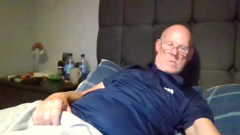 Snapshot of kevlooking4sez chatting on June 24, 12:09 am kevlooking4sez online show from June 24, 12:09 am