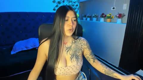 Snapshot of keyla_cutte chatting on November 17, 3:34 am keyla_cutte online show from November 17, 3:34 am