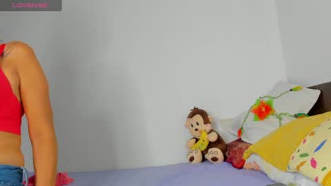 Keila Milf online show from July 28, 3:35 am