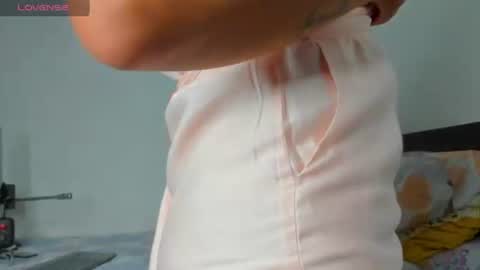 Keila Milf online show from July 31, 9:14 pm