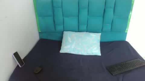 keyla_moon_ online show from April 21, 6:55 pm