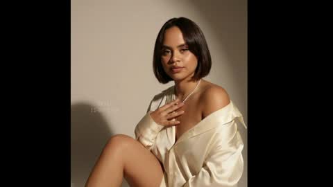 Snapshot of keyli_sweet chatting on July 15, 7:08 pm Keyla online show from July 15, 7:08 pm