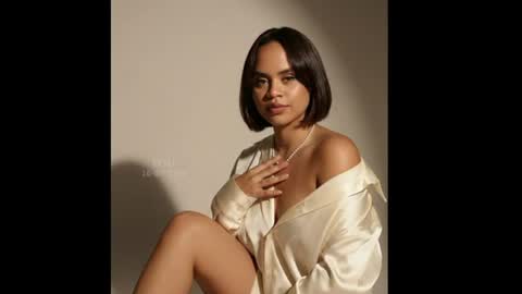 Snapshot of keyli_sweet chatting on July 16, 7:09 pm Keyla online show from July 16, 7:09 pm