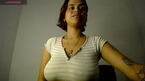 Snapshot of keyli_sweet chatting on July 24, 1:25 am Keyla online show from July 24, 1:25 am