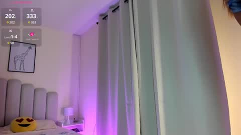 Snapshot of keylly_cute chatting on March 7, 3:08 am keylly online show from March 7, 3:08 am
