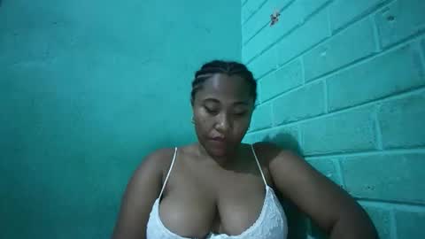 kezia0910 online show from December 5, 7:21 pm