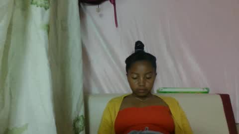 Snapshot of khaissa chatting on May 7, 6:35 pm khaissa online show from May 7, 6:35 pm