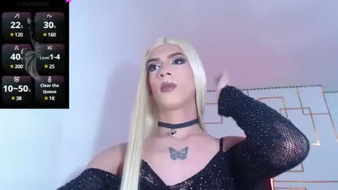 Snapshot of khalany_hadid chatting on December 12, 6:14 am kahalany online show from December 12, 6:14 am