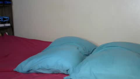 Snapshot of khalidnatasha chatting on March 10, 8:26 am khalidnatasha online show from March 10, 8:26 am