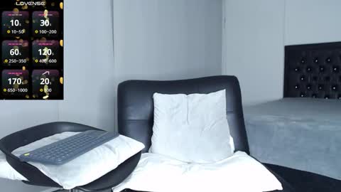 Snapshot of khalidrumie chatting on October 23, 1:05 am Khalid Rumie online show from October 23, 1:05 am