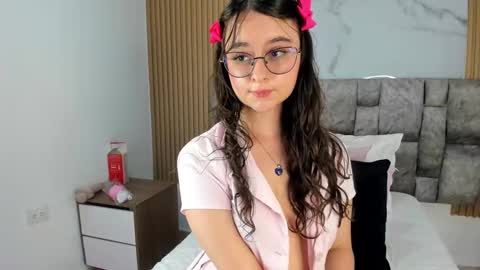 khalifa online show from February 25, 12:14 am