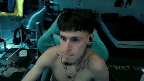 Charles365 online show from February 5, 7:57 am