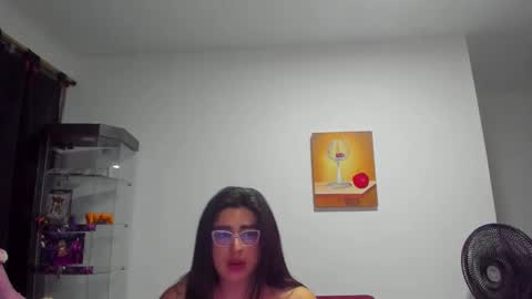 Snapshot of khalifa_gold chatting on November 6, 4:46 am Khalifa Kasumi online show from November 6, 4:46 am