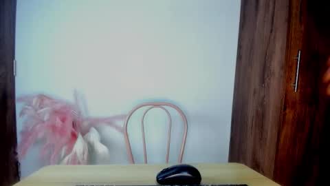 khate_smith online show from October 12, 4:28 pm