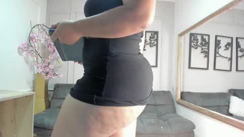 Snapshot of khaterine_hot_1 chatting on September 23, 8:45 pm Kathe Hot online show from September 23, 8:45 pm