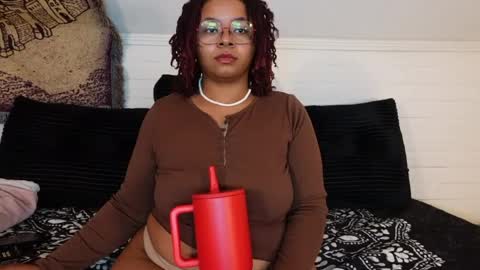 Khaya online show from April 26, 8:45 am