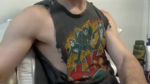 Snapshot of kheaven711 chatting on November 12, 6:52 pm Kheaven711 online show from November 12, 6:52 pm