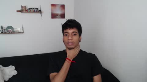 khevinlopezonig online show from February 17, 7:42 pm