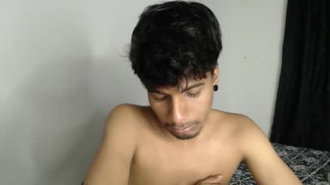 khevinlopezonig online show from October 15, 1:06 am