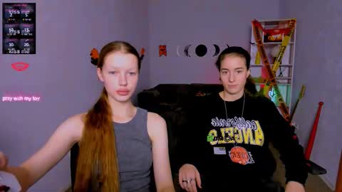 khloebeauty online show from October 26, 8:26 pm